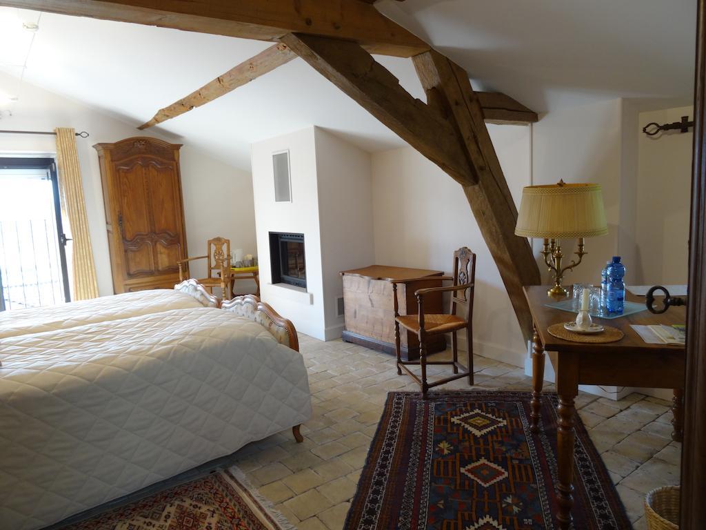 Prissé Gentilhommiere De Collonges Bed & Breakfast 部屋 写真