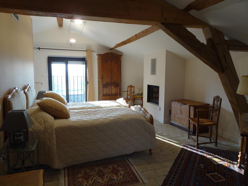 Prissé Gentilhommiere De Collonges Bed & Breakfast 部屋 写真